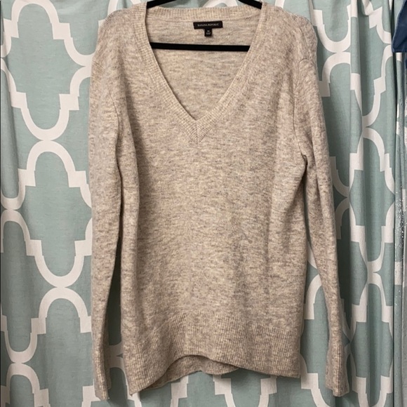 Banana Republic cream/grey Sweater - Picture 3 of 6
